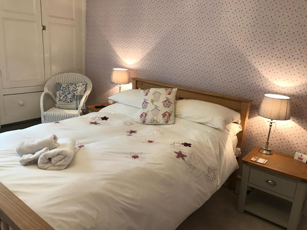וויידברידג' Spring Gardens B&B מראה חיצוני תמונה